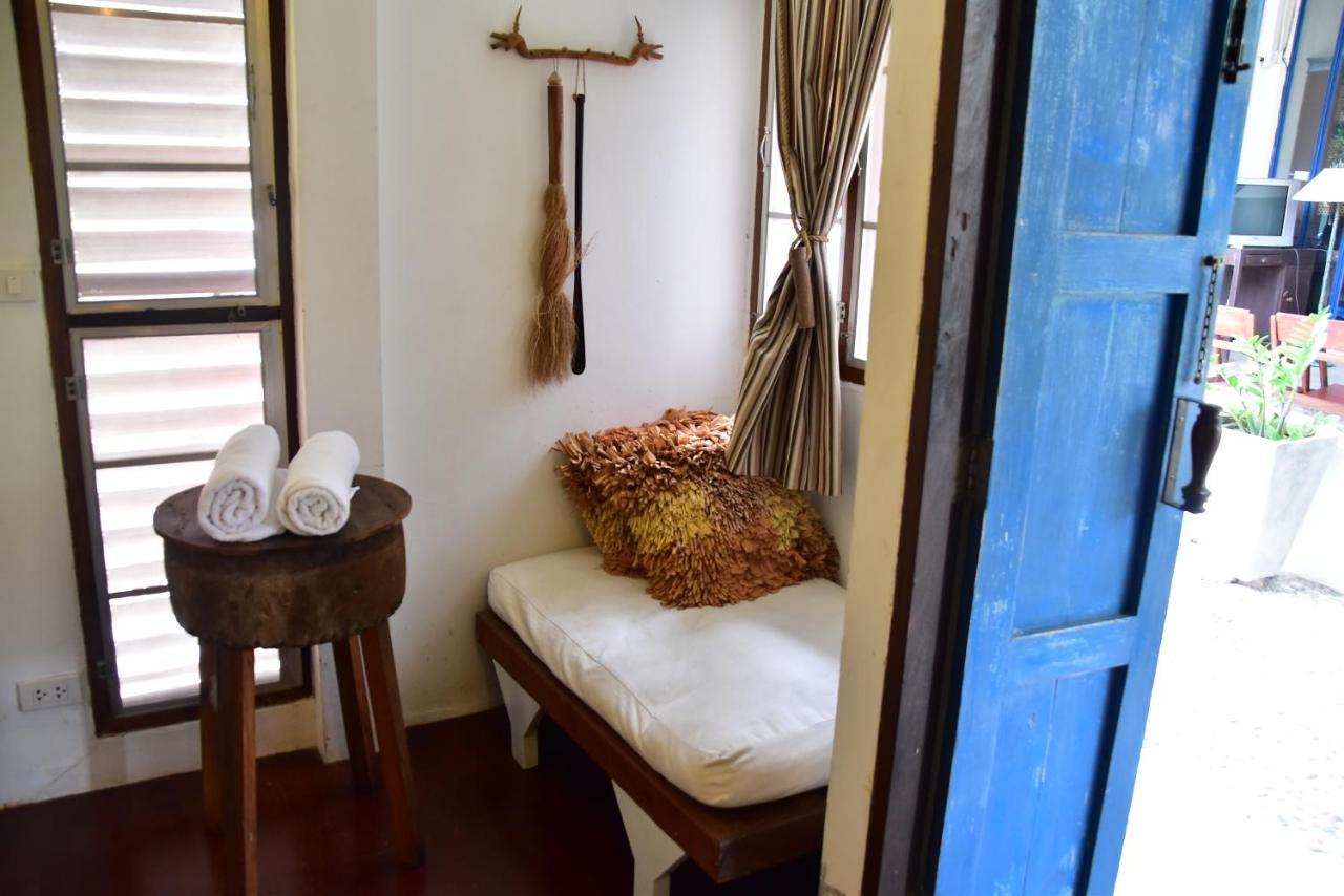 Baan Rare Guesthouse Udon Thani Exterior photo