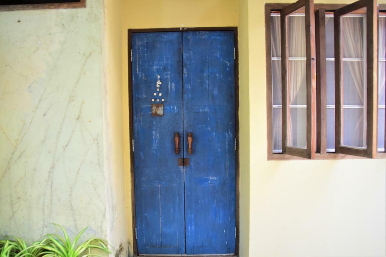 Baan Rare Guesthouse Udon Thani Exterior photo