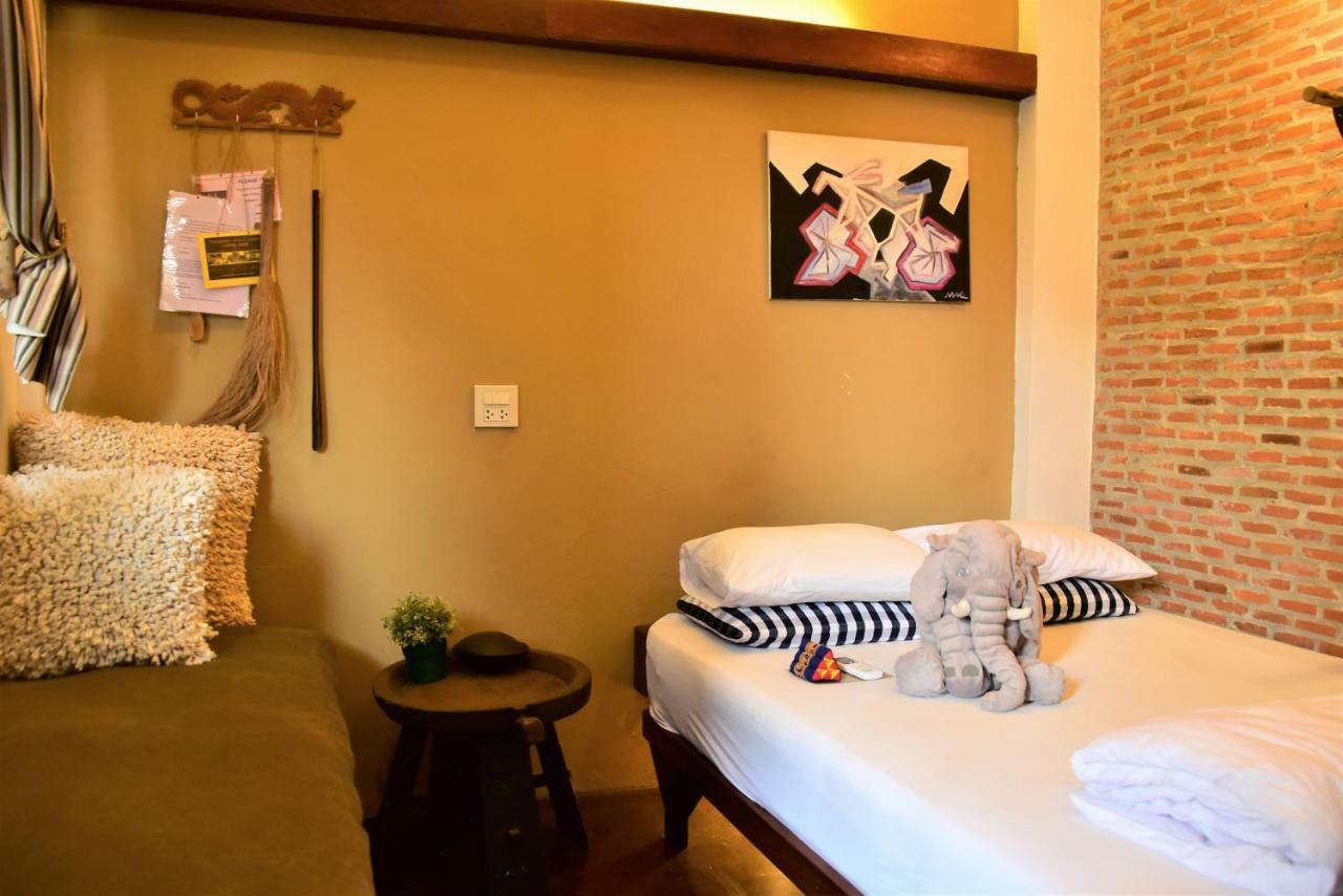 Baan Rare Guesthouse Udon Thani Exterior photo