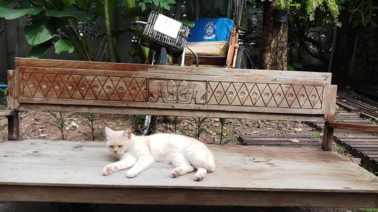 Baan Rare Guesthouse Udon Thani Exterior photo